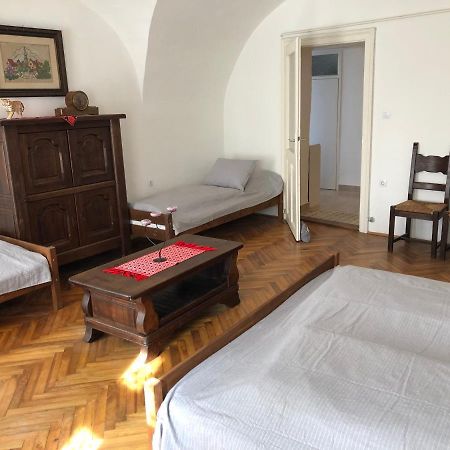 Apartman Bécsi utca Sopron Esterno foto