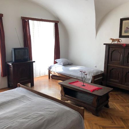 Apartman Bécsi utca Sopron Esterno foto