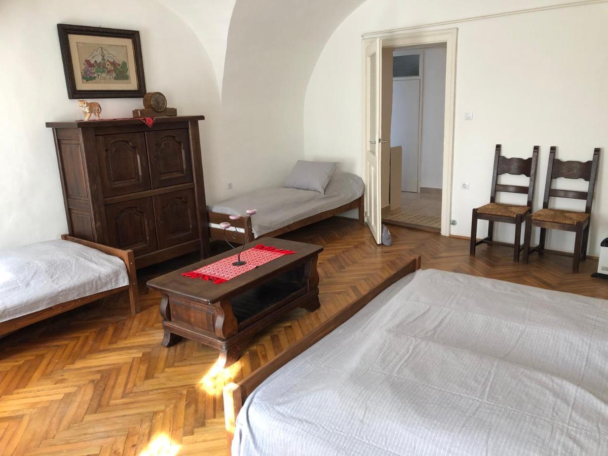 Apartman Bécsi utca Sopron Esterno foto