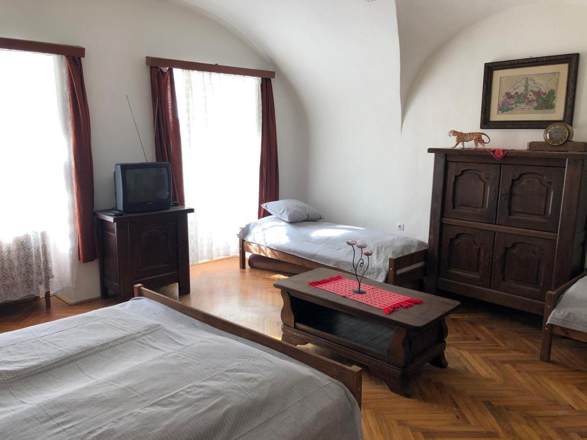 Apartman Bécsi utca Sopron Esterno foto