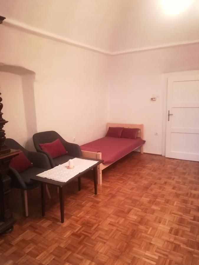 Apartman Bécsi utca Sopron Esterno foto